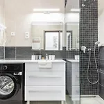 Stylish Centre דירה