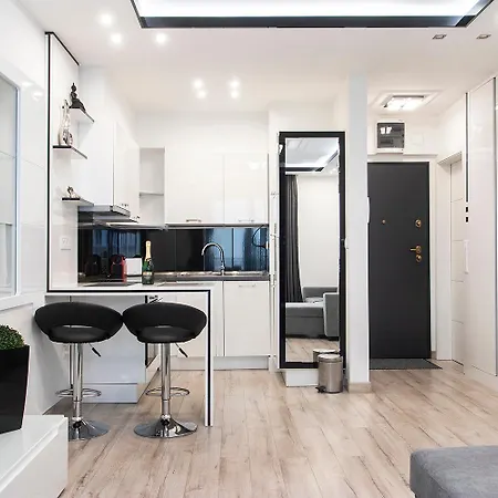 Stylish Centre *